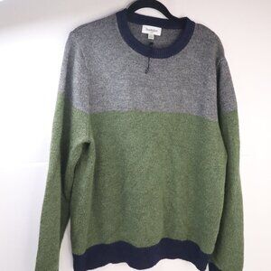 Sweater.goodfellas sweater size L
